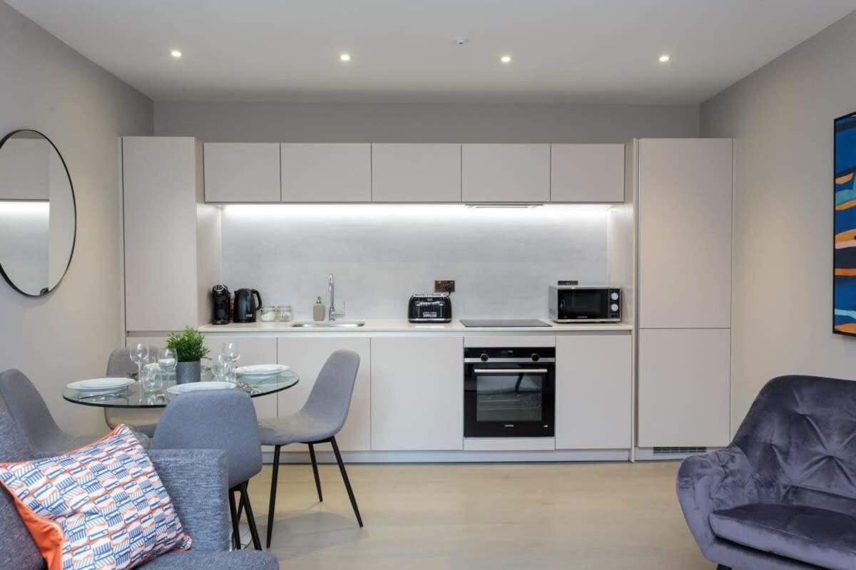 Dragon Suites - Edinburgh City Centre 2 Bed Apartment 외부 사진